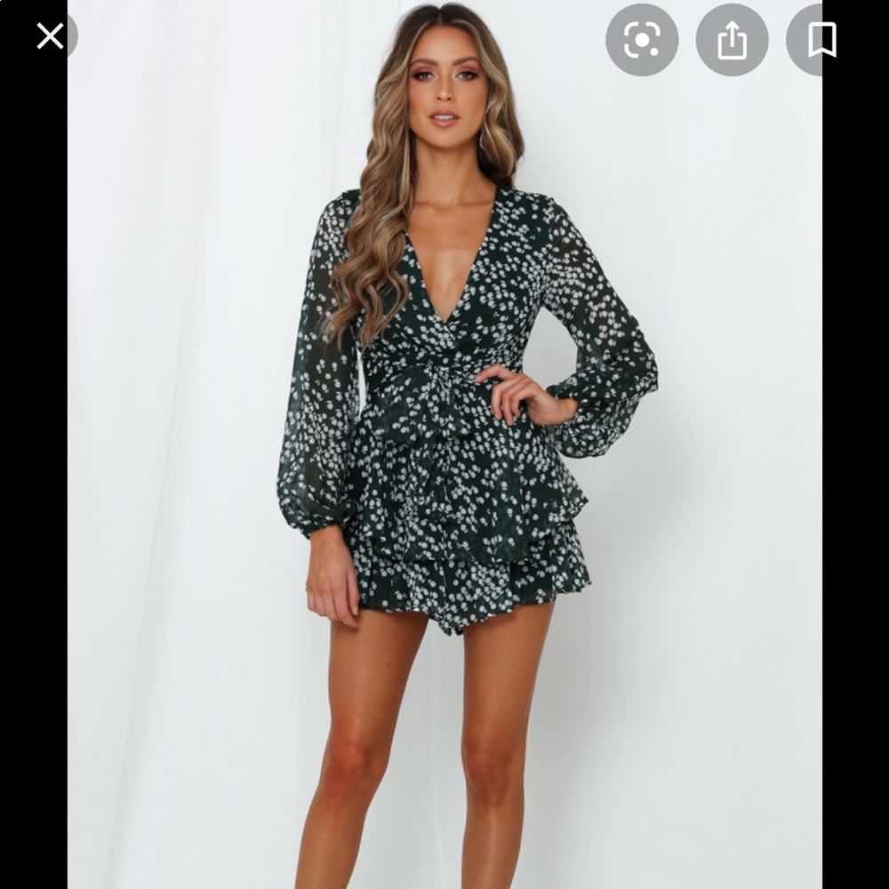 Hello Molly forest green/white floral romper